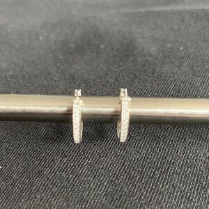 🛍️2/$30 - Avon Sterling Silver Classic Hoop Earrings